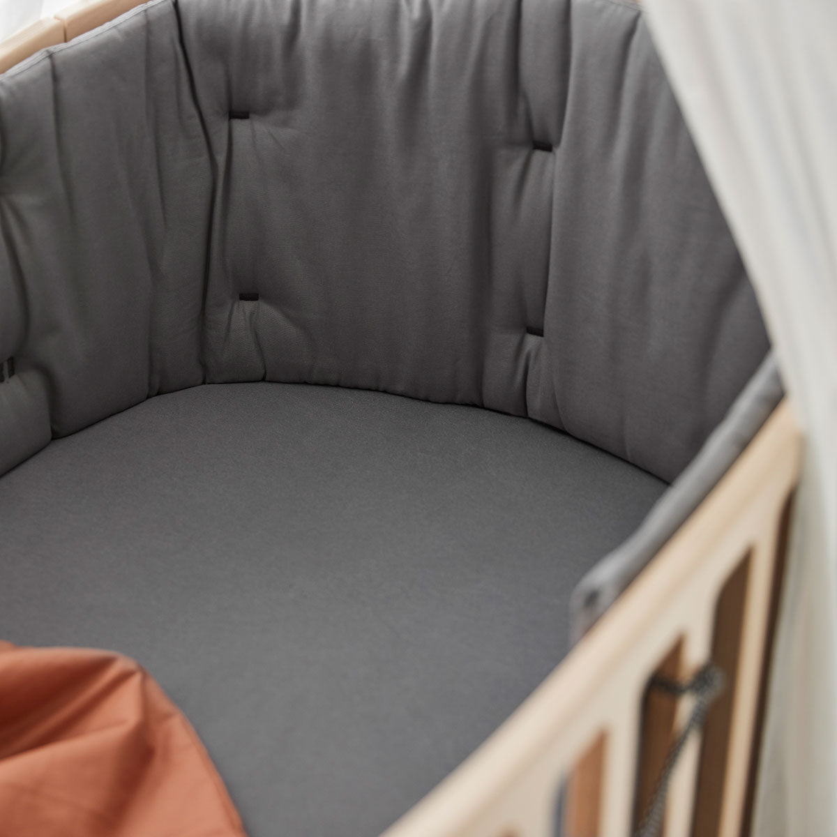 leander-classic-bettnestchen-nestchen-f-r-babybett-bio-baumwolle image 8