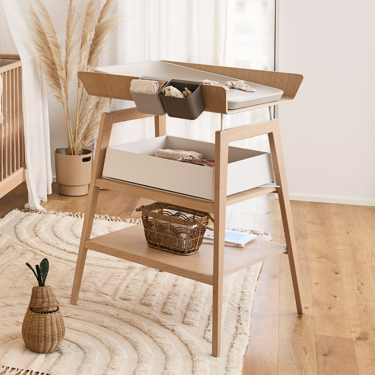 leander-linea-wickeltisch-mit-schaumstoffpolster image 4